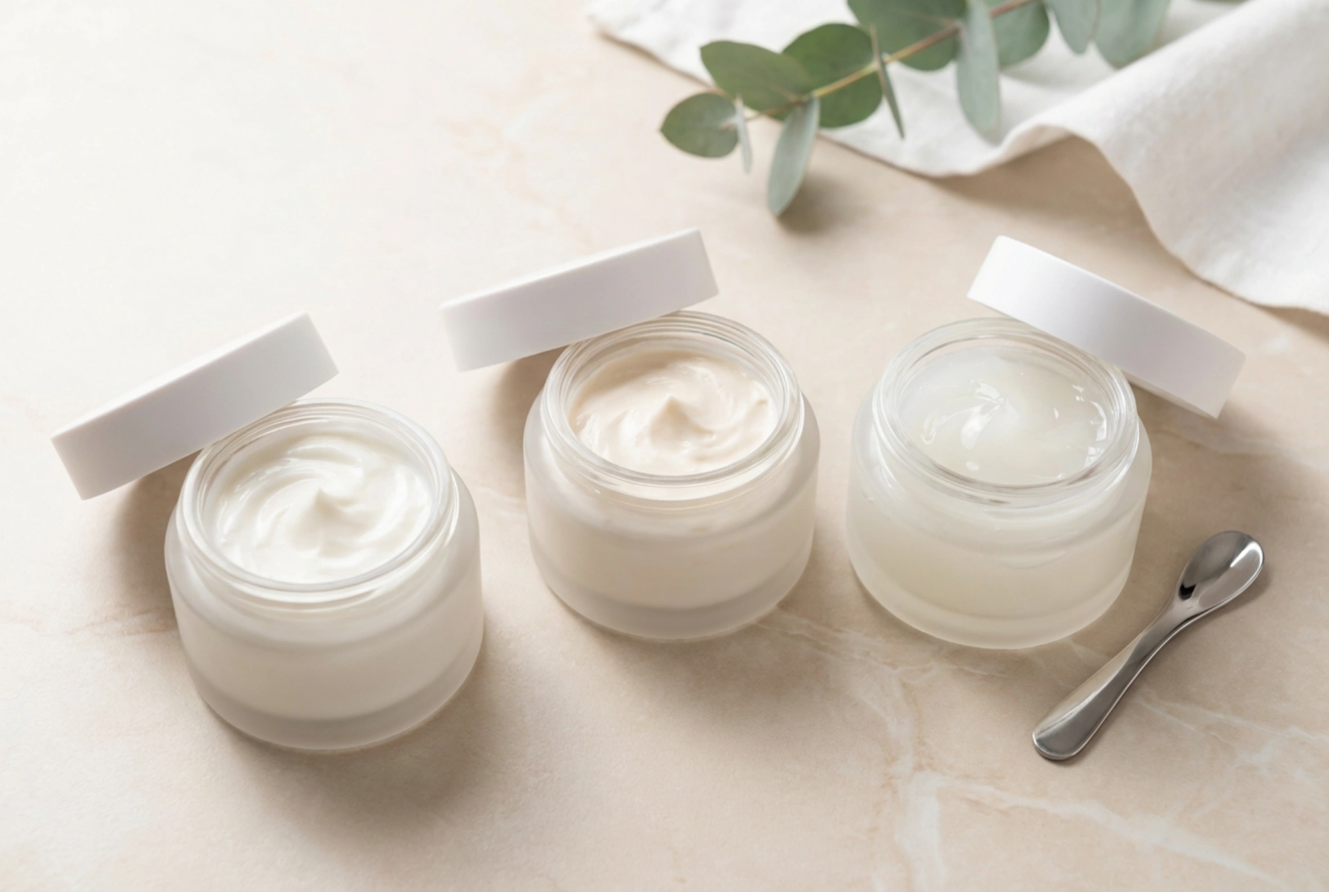 Creme facial diurno: como escolher a textura e a ordem de aplicação