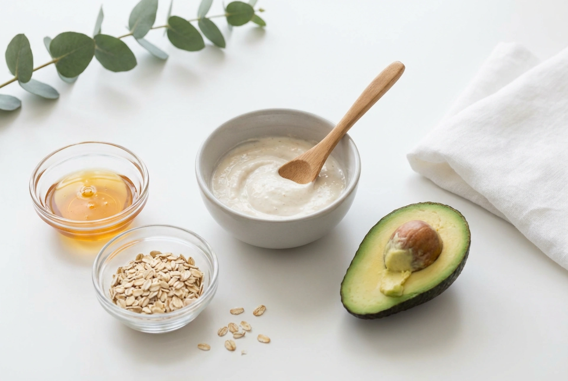 Máscara facial hidratante caseira: receitas simples e aplicação