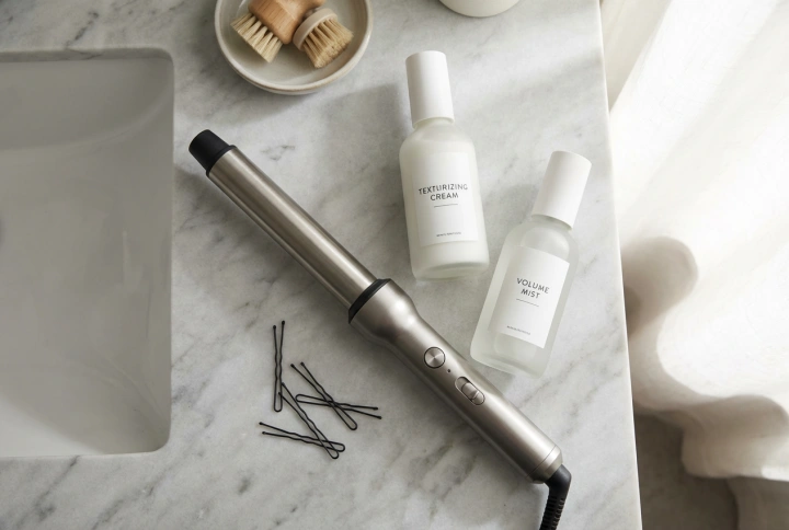 Ondas em cabelo curto: ferramentas, produtos e os erros mais comuns