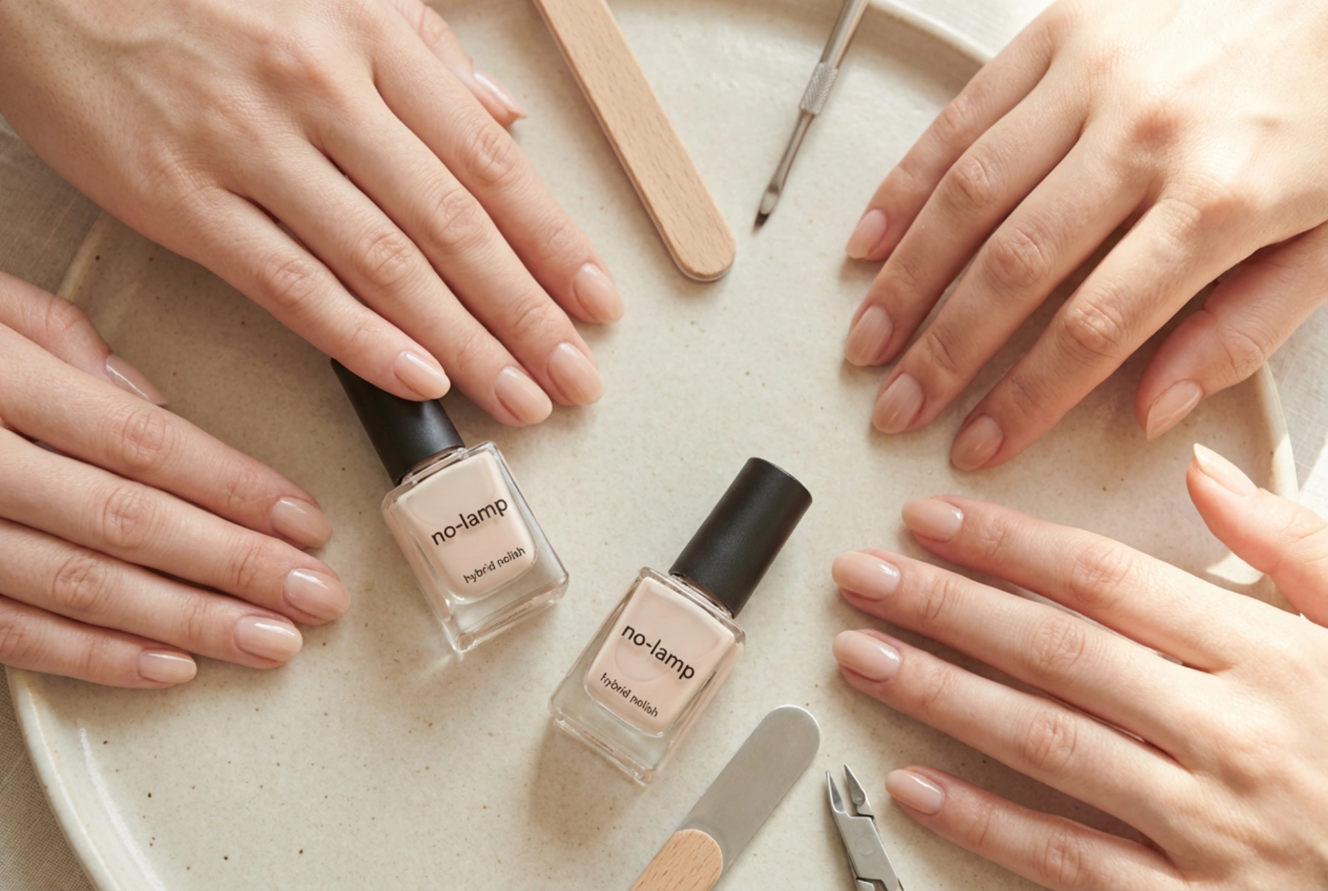 Esmalte gel sem cabine: o que é, como aplicar e como prolongar a durabilidade